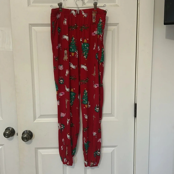 Joyspun Christmas Pajama Pants size medium red Christmas tree dog reindeer PJ’s - Picture 3 of 7